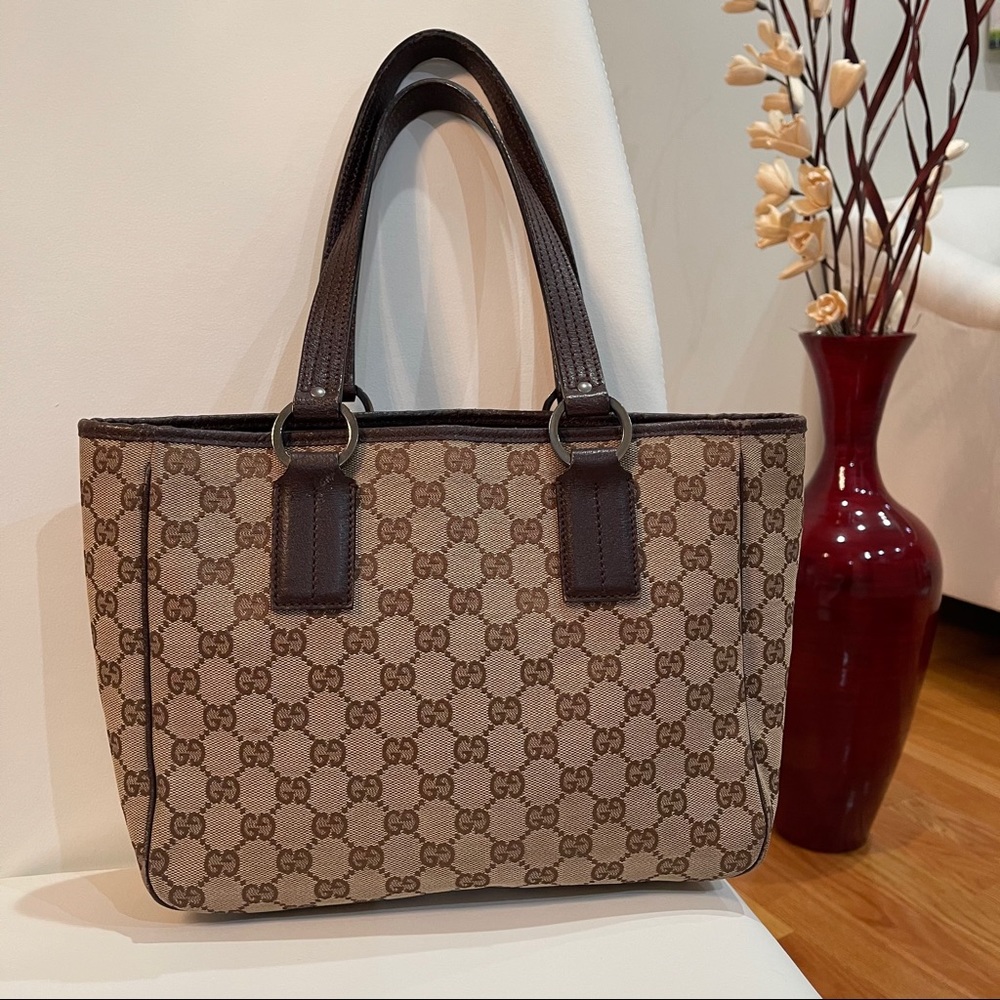 Gucci bag 💯% authentic!!